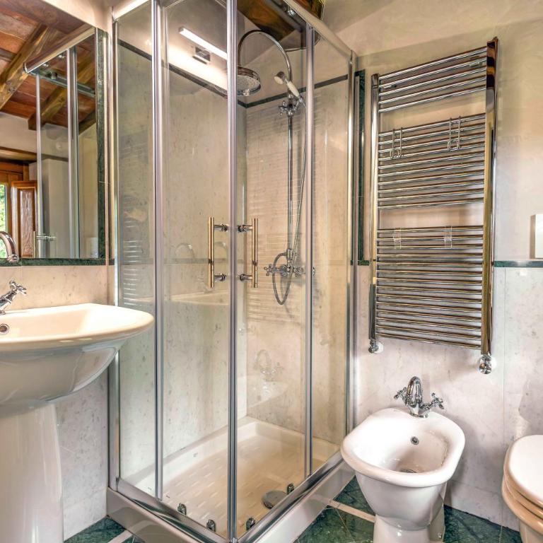 Pio Bove Rooms - Camera Tripla con Bagno Privato - 9