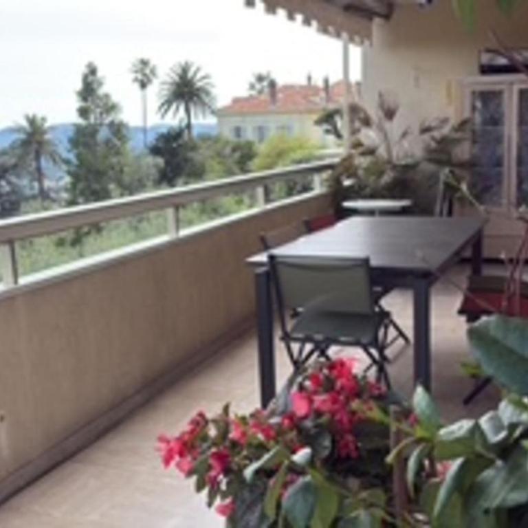 Nice 4 bedroom apartment with sea view - air conditioning - pool - Appartement - 46