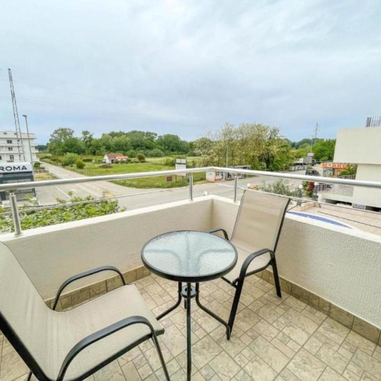 Imperial Hotel - Apartman sa Terasom - 14