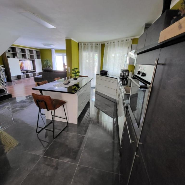 Villa Amy - Vila sa Sopstvenim Bazenom - 18