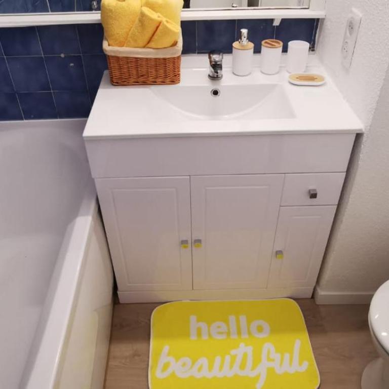 Escale en Méditerranée, swimmingpool, terrace,AC - Appartement 1 Chambre - 5