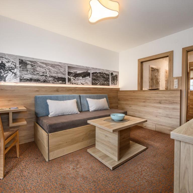 Ferienhaus Birgit - inklusive Eintritt Alpentherme Bad Hofgastein - Großes Apartment mit Balkon (2-4 Personen) - 4