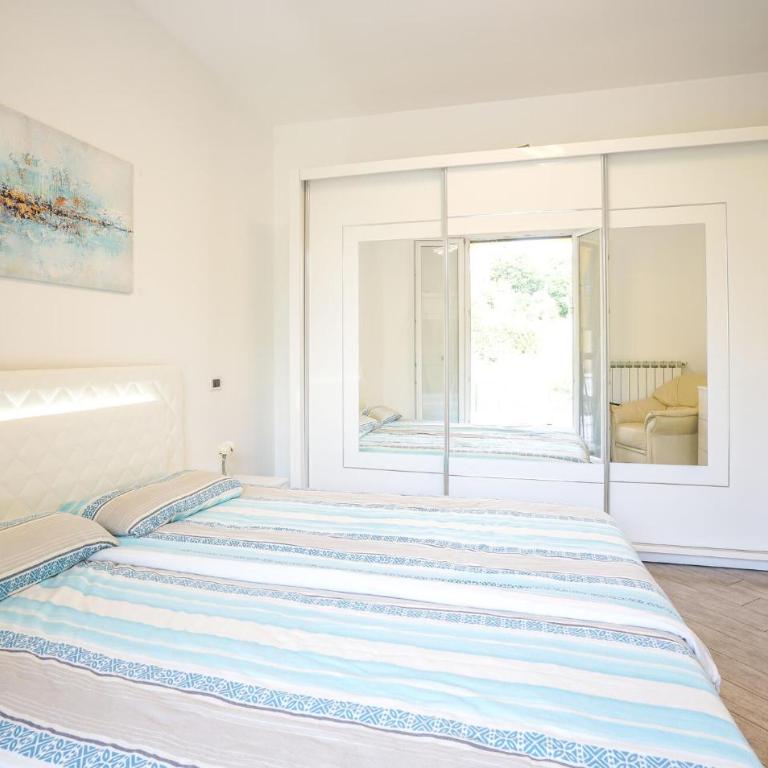 2 Bedroom Nice Home In Imperia - Casa Vacanze con 2 Camere da Letto - 7