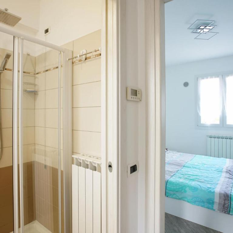 2 Bedroom Nice Home In Imperia - Casa Vacanze con 2 Camere da Letto - 10