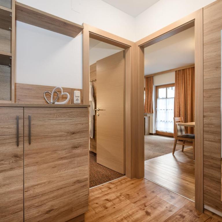 Ferienhaus Birgit - inklusive Eintritt Alpentherme Bad Hofgastein - Großes Apartment mit Balkon (2-4 Personen) - 11