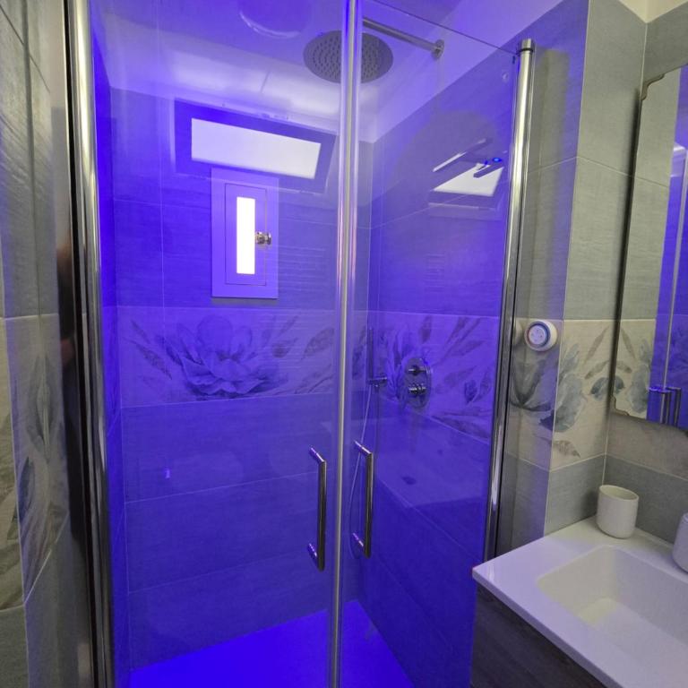 Grazy Home - Bright new Apt with Terrace and Seasonal Pool - Two-Bedroom House - 42