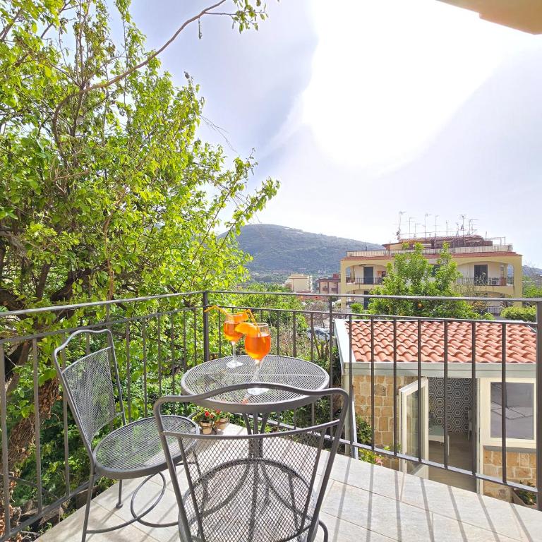 Grazy Home - Bright new Apt with Terrace and Seasonal Pool - Two-Bedroom House - 3