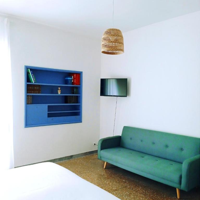 DOMUS REMO Room #1 - Camera Tripla con Bagno Privato - 8