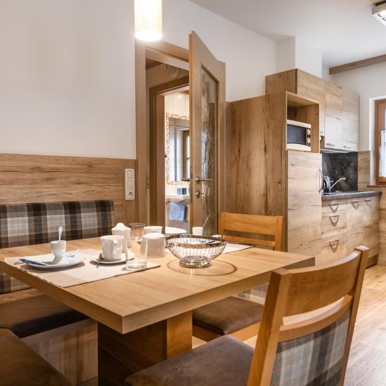 Ferienhaus Birgit - inklusive Eintritt Alpentherme Bad Hofgastein - Apartment (2-4 Personen) - 4