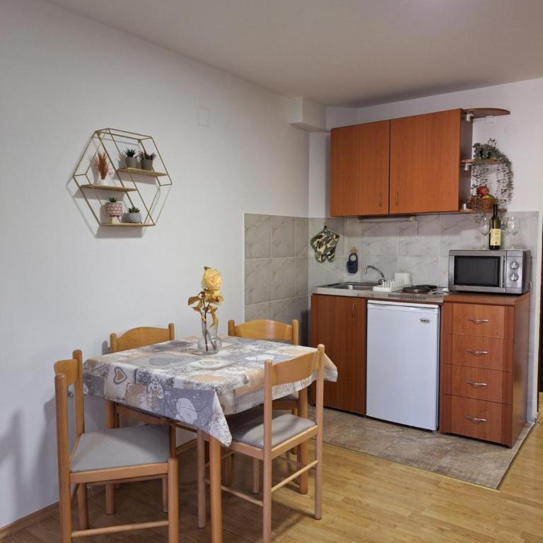 Savo Apartments - Studio s King-sajz Krevetom i Sofom na Izvlačenje - 5