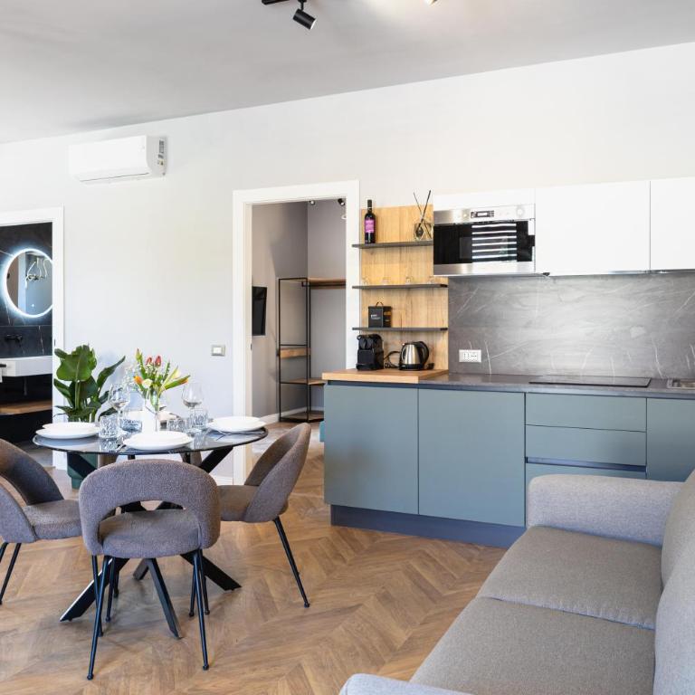 Domus Angeli - Two-Bedroom Superior Apartment - 3