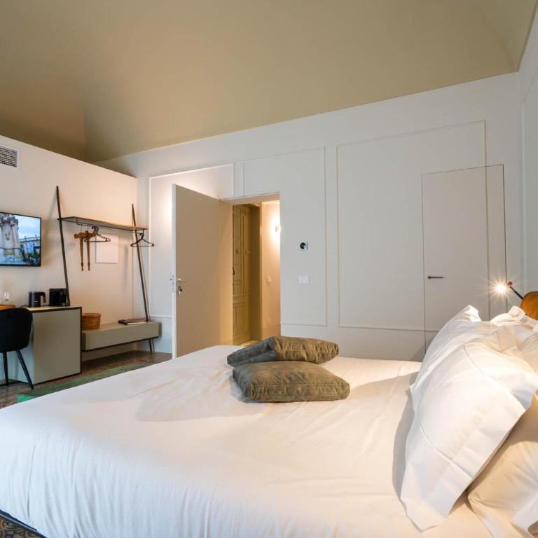 Castellett Dimora di Famiglia - Deluxe Double Room with Balcony - 11