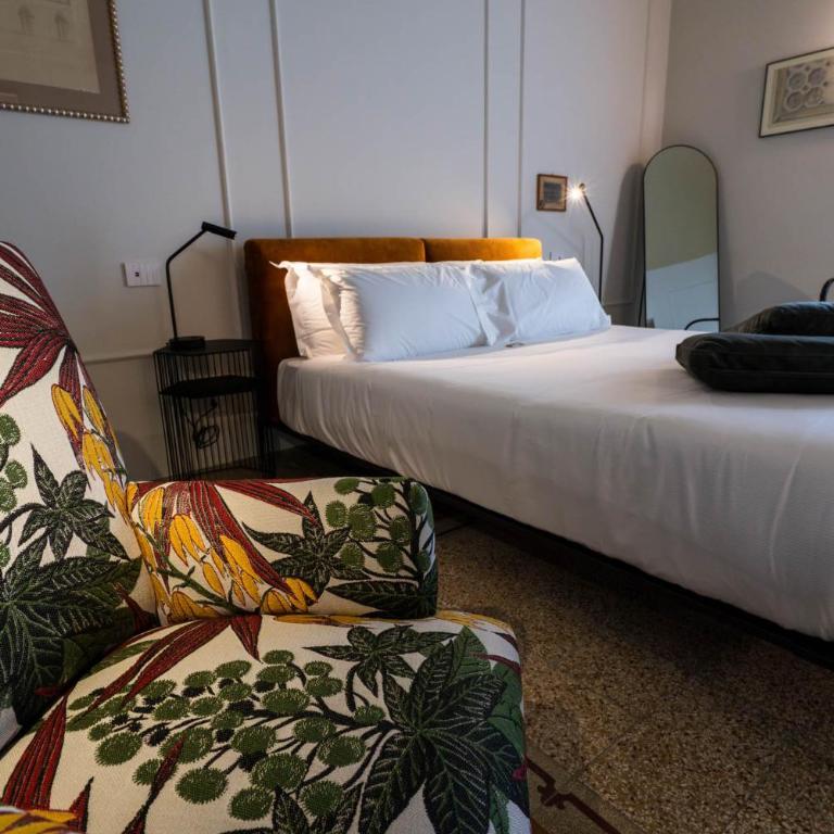 Castellett Dimora di Famiglia - Deluxe Double Room with Balcony - 18