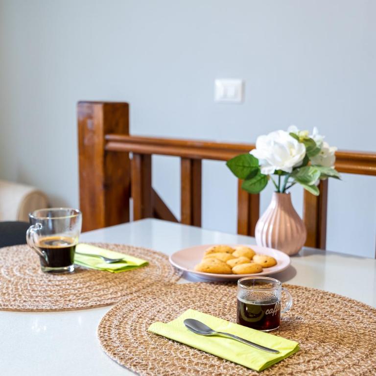 Loft16 Rome - 10 min PlGNETO - COLOSSEO - Appartamento con 1 Camera da Letto - 29