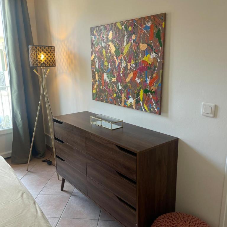 Appartement vue Mer en plein centre - One-Bedroom Apartment with Balcony and Sea View - 7