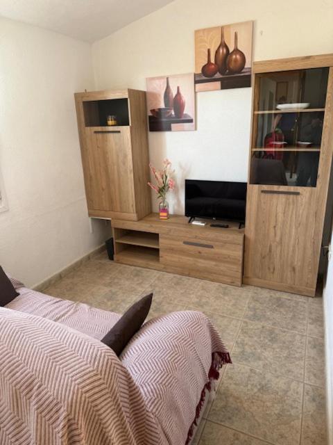 Residencial Playa del Moro - One-Bedroom Apartment - 11