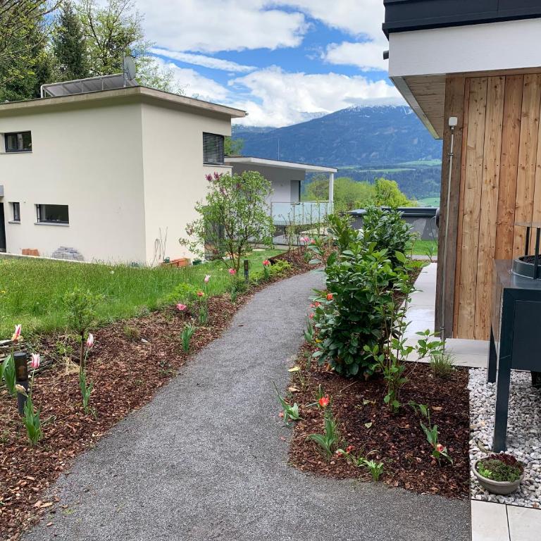 Waldblick - Neubau - Self-Check-In - kein Verkehr - am Wald - Parkplätze vor Tür - apartment or double room - Doppelzimmer mit eigenem Bad - 5