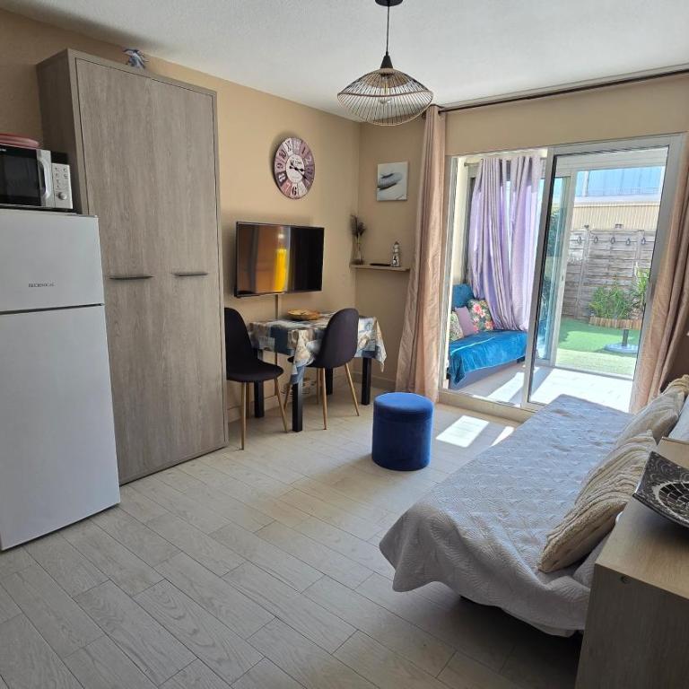 Joli T2 avec jardin plage Richelieu - 6 personnes - Appartement - Vue sur Jardin - 3