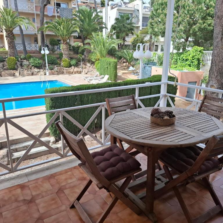 Cala del Pi - Apartamento con vistas a la piscina - 3