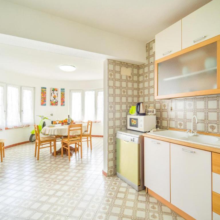 Nice Apartment In Palermo - Appartamento - 3