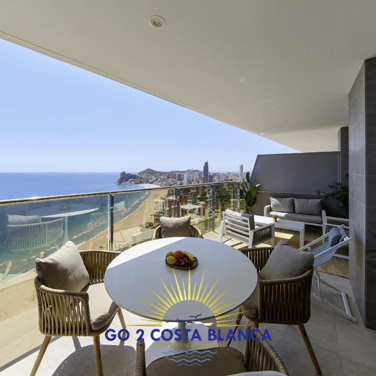 Sunset Cliffs Palms - Two-Bedroom Apartment with Balcony and Sea View - 2