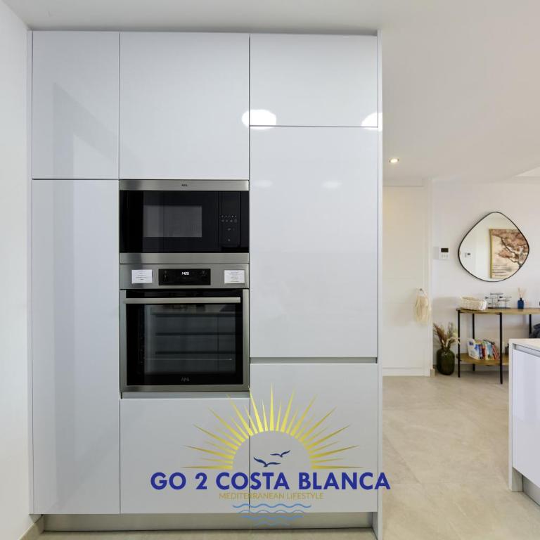Sunset Cliffs Palms - Two-Bedroom Apartment with Balcony and Sea View - 19