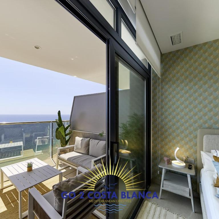 Sunset Cliffs Palms - Two-Bedroom Apartment with Balcony and Sea View - 44