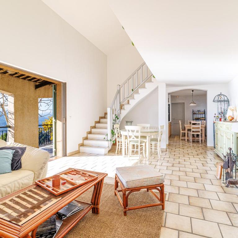 VILLA LAVANDINE - Maison Provencale avec Piscine - Magnifique vue - Maison de Vacances 3 Chambres - 33