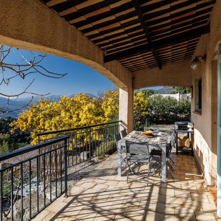 VILLA LAVANDINE - Maison Provencale avec Piscine - Magnifique vue - Maison de Vacances 3 Chambres - 40