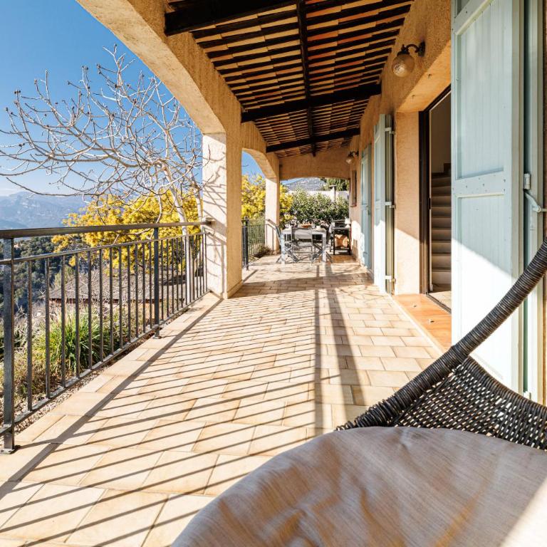 VILLA LAVANDINE - Maison Provencale avec Piscine - Magnifique vue - Maison de Vacances 3 Chambres - 46