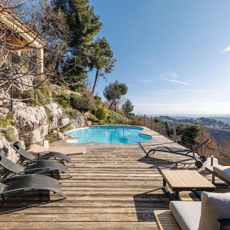 VILLA LAVANDINE - Maison Provencale avec Piscine - Magnifique vue - Maison de Vacances 3 Chambres - 47