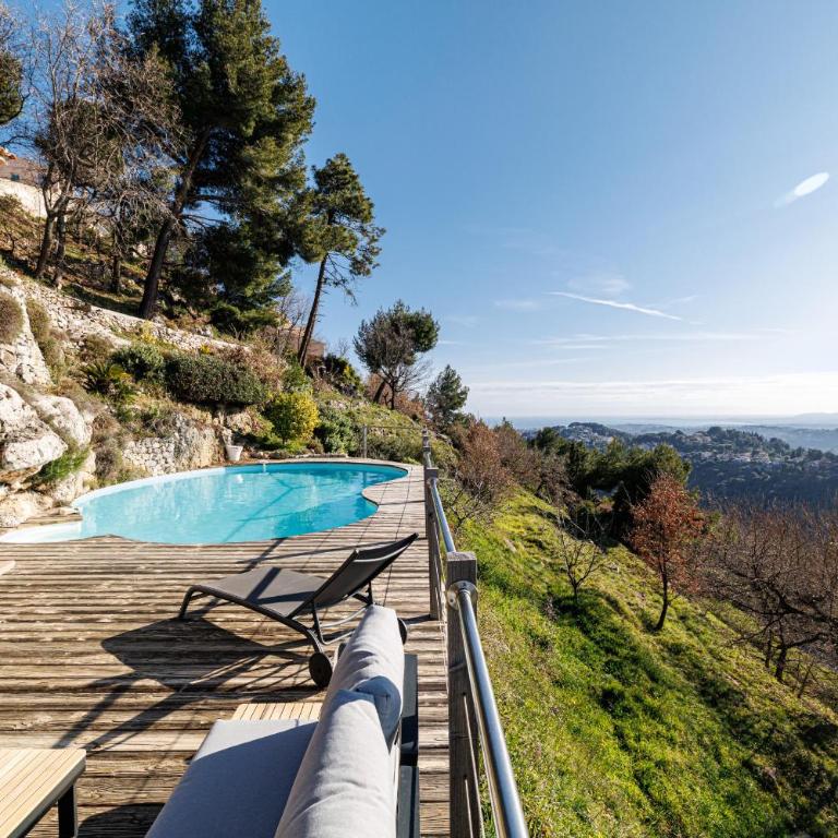 VILLA LAVANDINE - Maison Provencale avec Piscine - Magnifique vue - Maison de Vacances 3 Chambres - 52