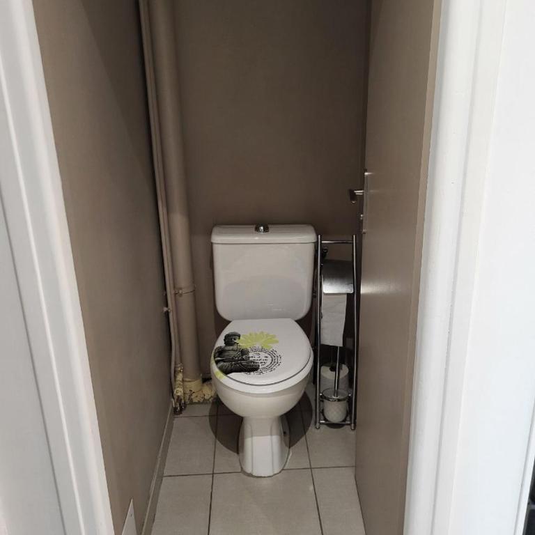 Appartement 3 pièces proche de la mer et centre avec parking privatif - Apartment mit 2 Schlafzimmern - 12
