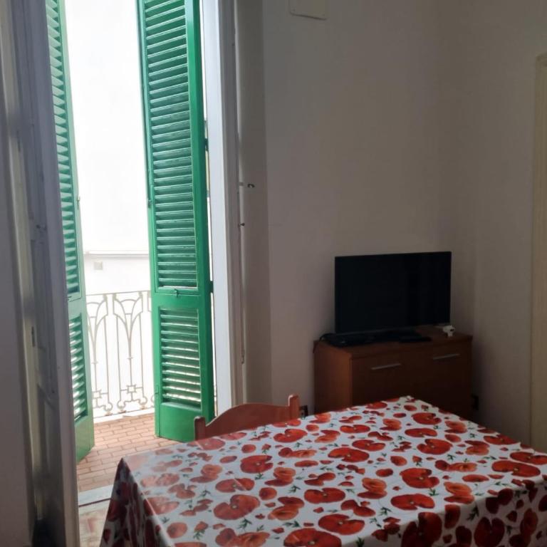 Wohnung mit sonniger Dachterasse - Appartamento con 2 Camere da Letto - 8