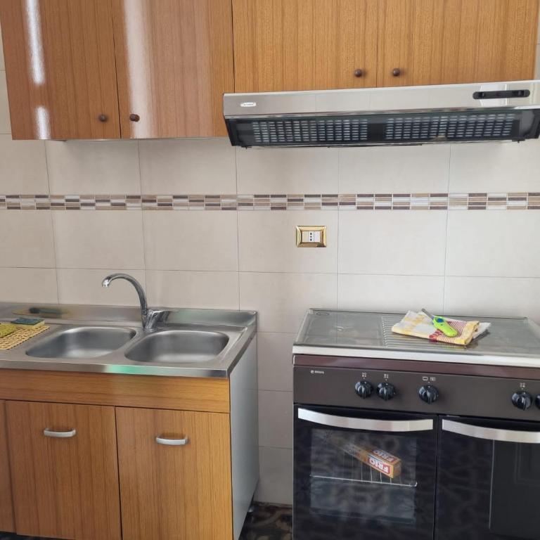 Wohnung mit sonniger Dachterasse - Appartamento con 2 Camere da Letto - 19