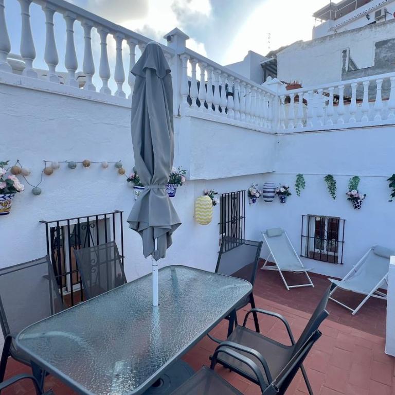 Cozy Historical Andalusian 3BR House Peachy Stays - Casa de 3 dormitorios - 11