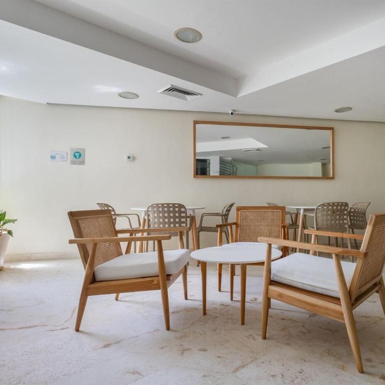 Private Beach club-Penthouse for large groups - Appartement - 10
