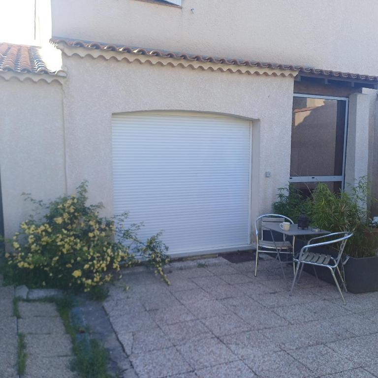 Studio cosy, terrasse, logement entier Aix-en-Provence dans maison - Appartement 1 Chambre - 35