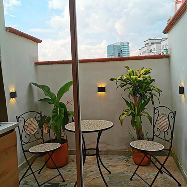 La Martina Boutique Hotel - Queen Room with Balcony - 9