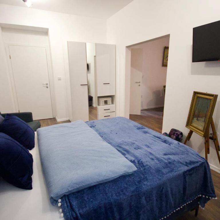 Nostalgija cozy apartment in heart of Sarajevo - Apartman sa 2 Spavaće Sobe - 2