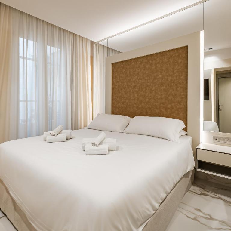 Suites 1955 - Camera King Standard - 1
