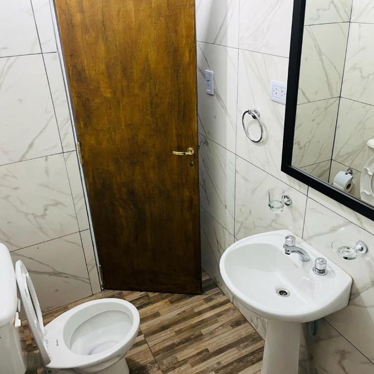 alojamiento el balcón azul Fiambalá - Habitación Doble con baño privado - 4