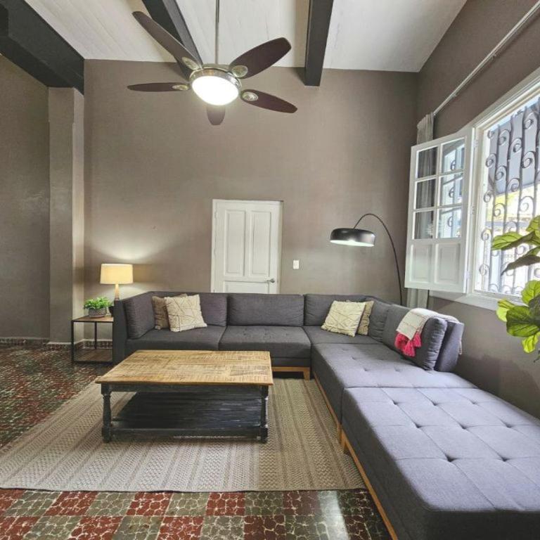Iconic Centro Retreat Walk to Beach & Dining - Two-Bedroom Apartment - 15