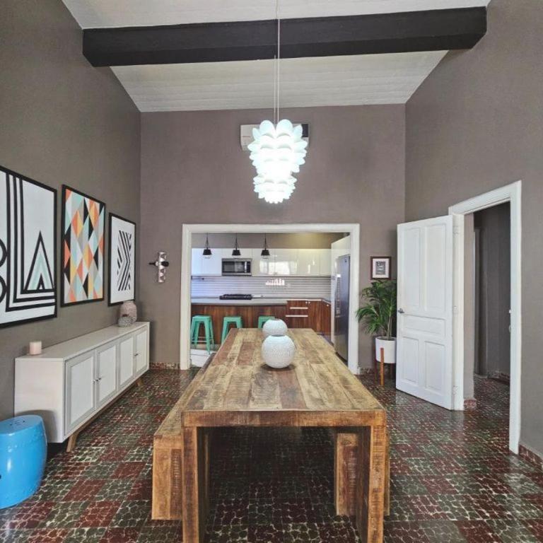 Iconic Centro Retreat Walk to Beach & Dining - Two-Bedroom Apartment - 20