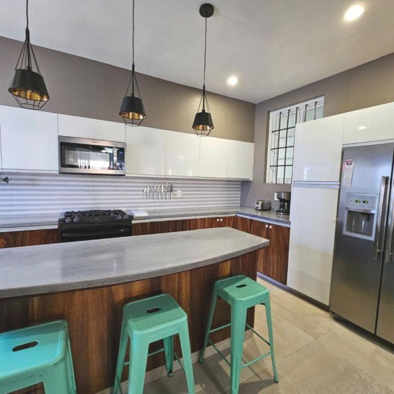 Iconic Centro Retreat Walk to Beach & Dining - Two-Bedroom Apartment - 24