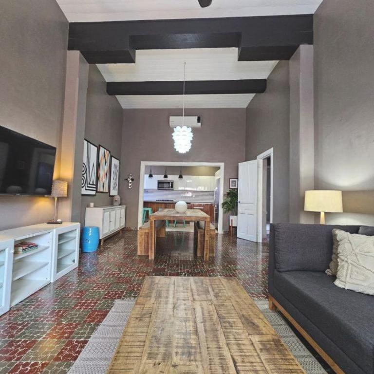 Iconic Centro Retreat Walk to Beach & Dining - Two-Bedroom Apartment - 37