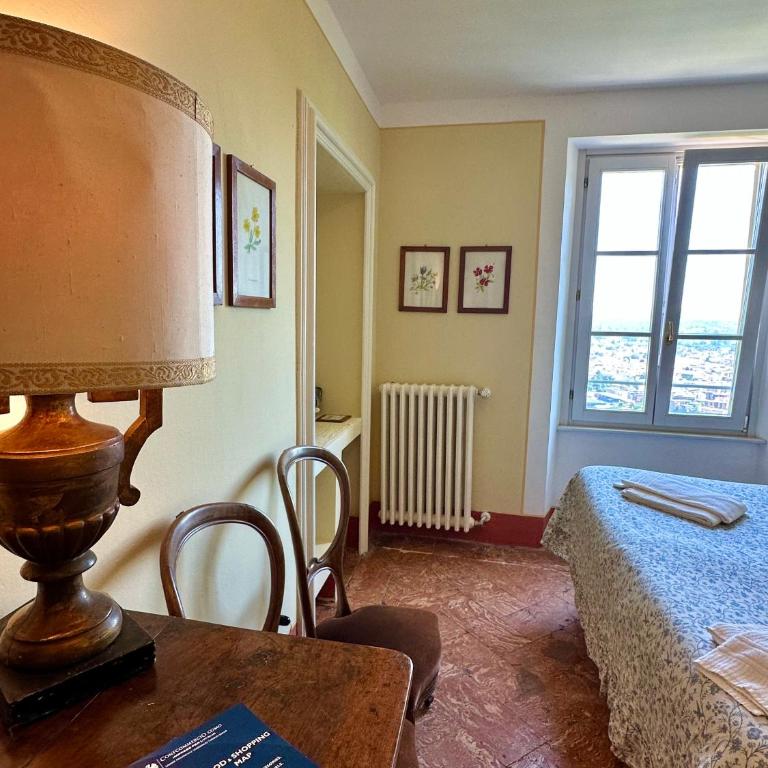Villa Adelaide Lakeview - Deluxe Double or Twin Room - 2