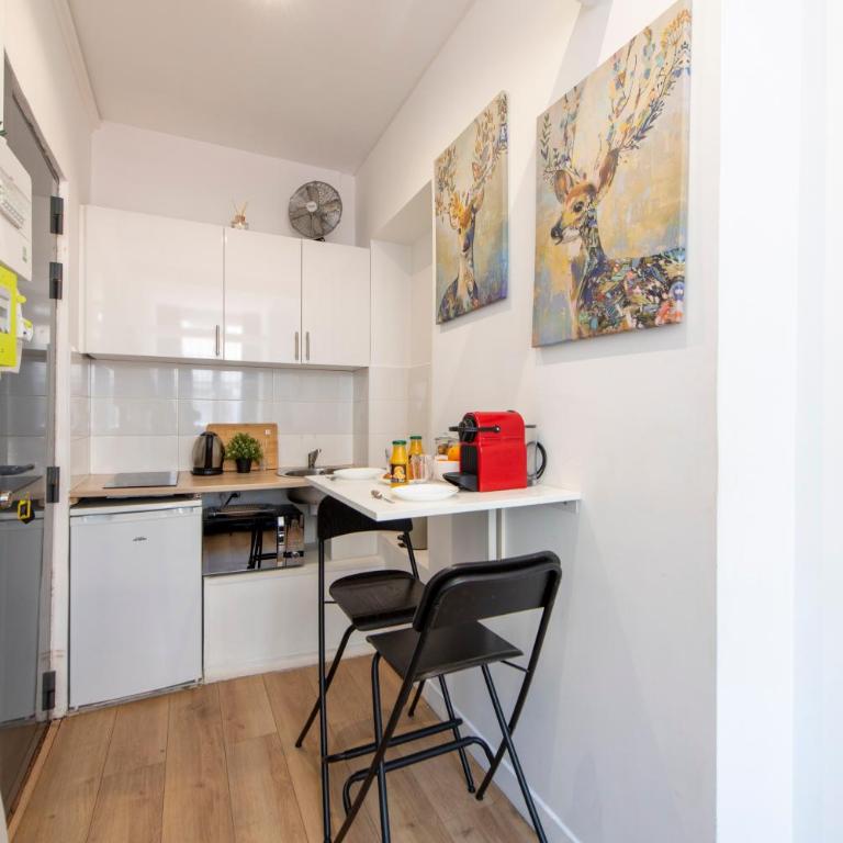 Parisian Getaway for two in iconic Montmartre neighborhood - Monolocale Deluxe - 21