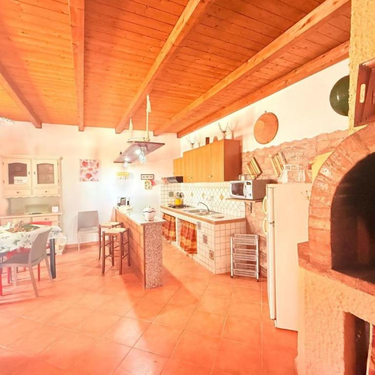 Villa Andrea "Vivi l'Oasi di Tranquillità" - Vacation Home - 14