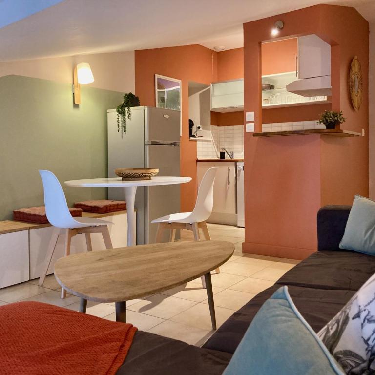 L'Escale médiévale - One-Bedroom Apartment with Terrace - 2